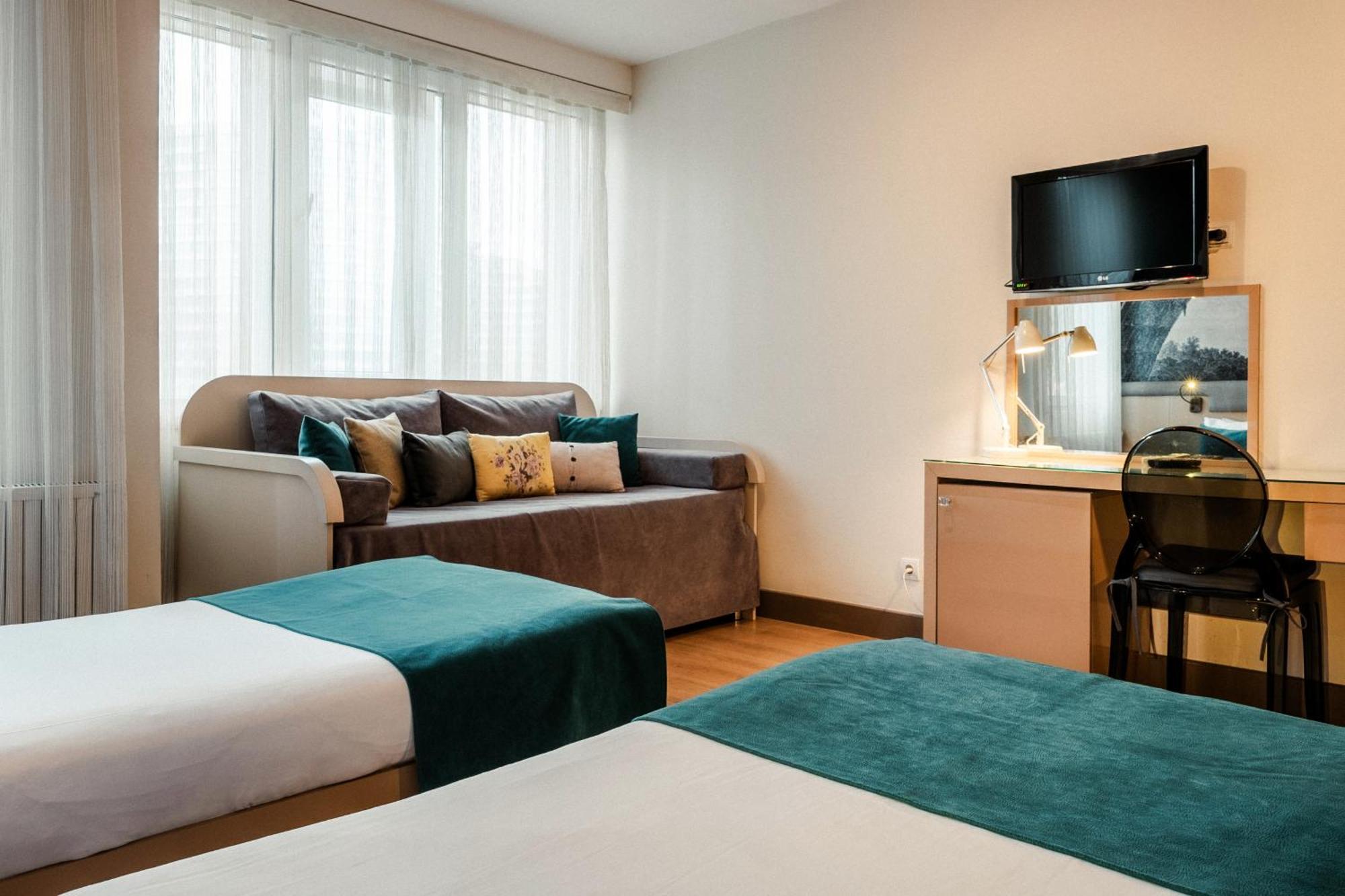 Cheya Besiktas Bosphorus Center & Готель 3*